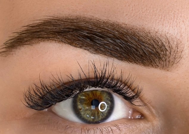 Semi-permanent eyebrows
